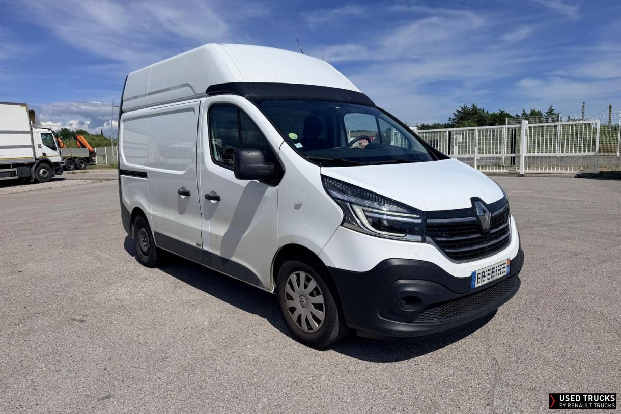 Renault Trucks Trafic 145