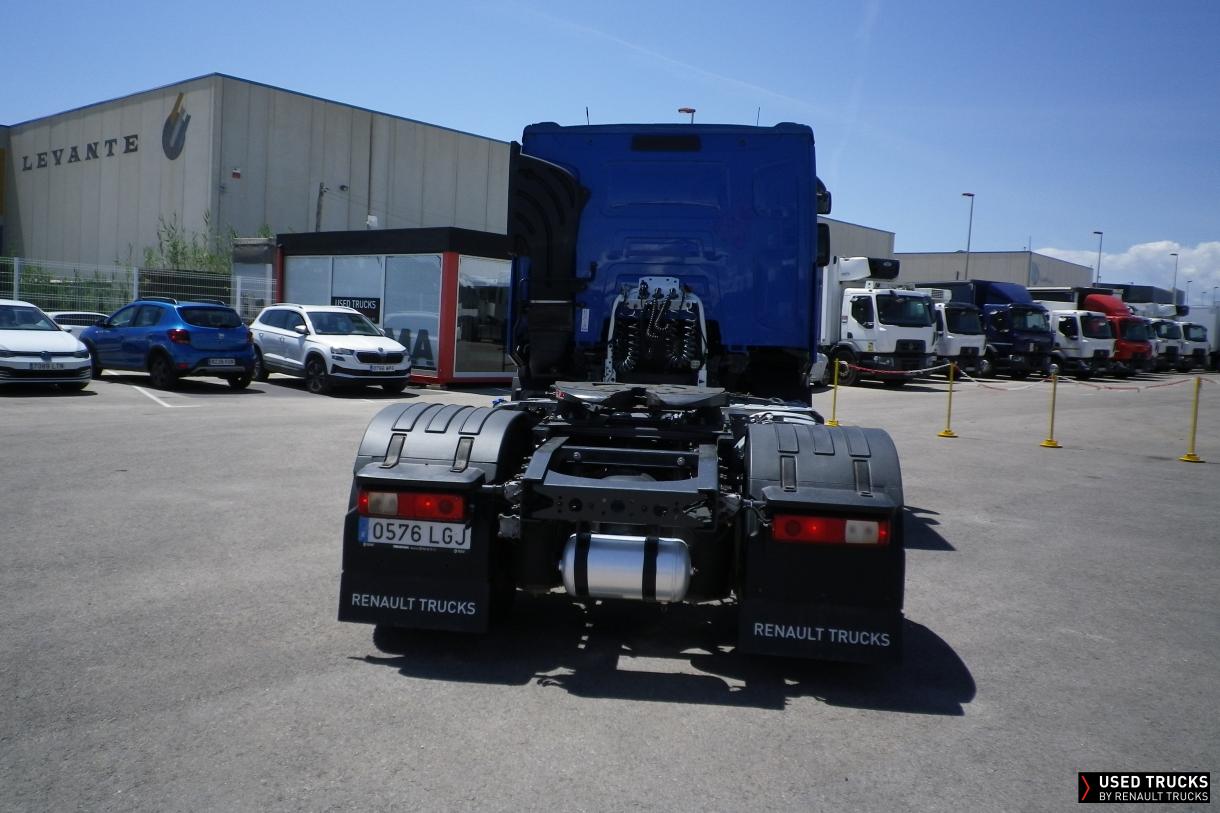 Renault Trucks T 520