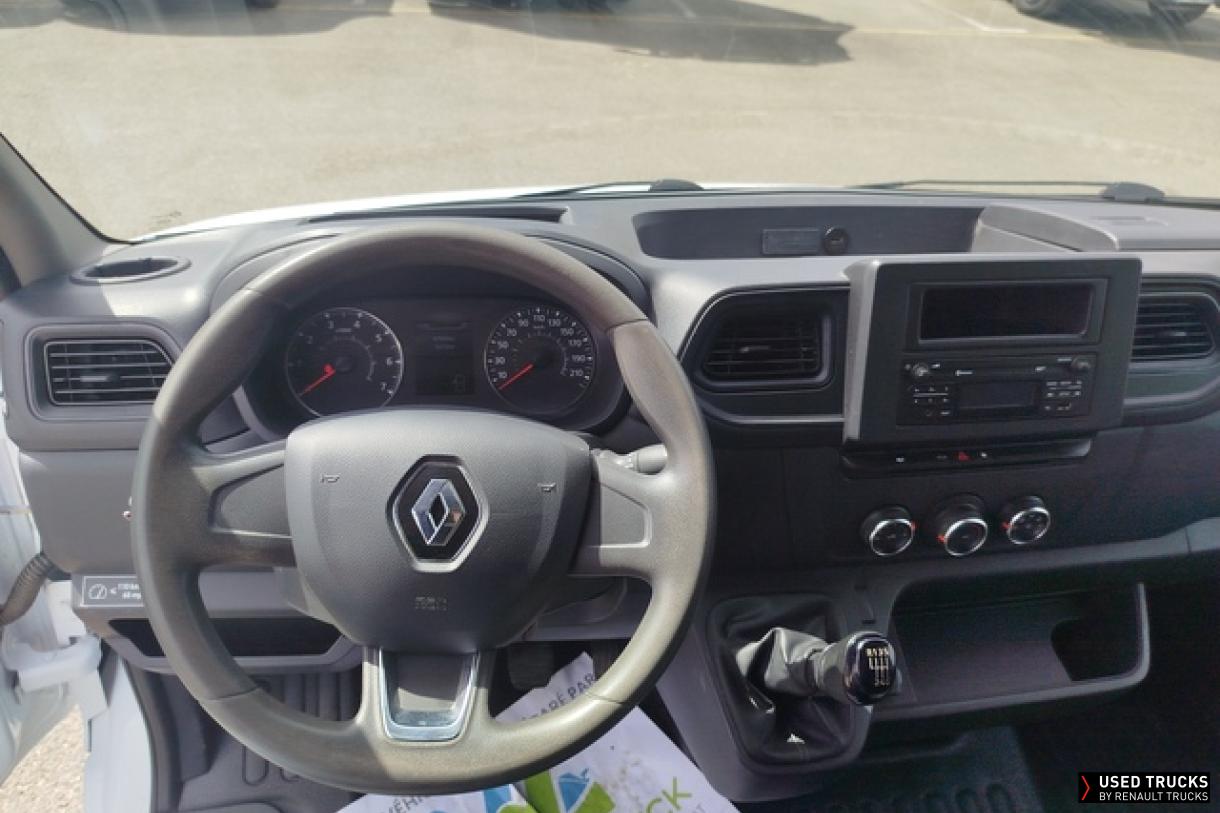 Renault Master 130