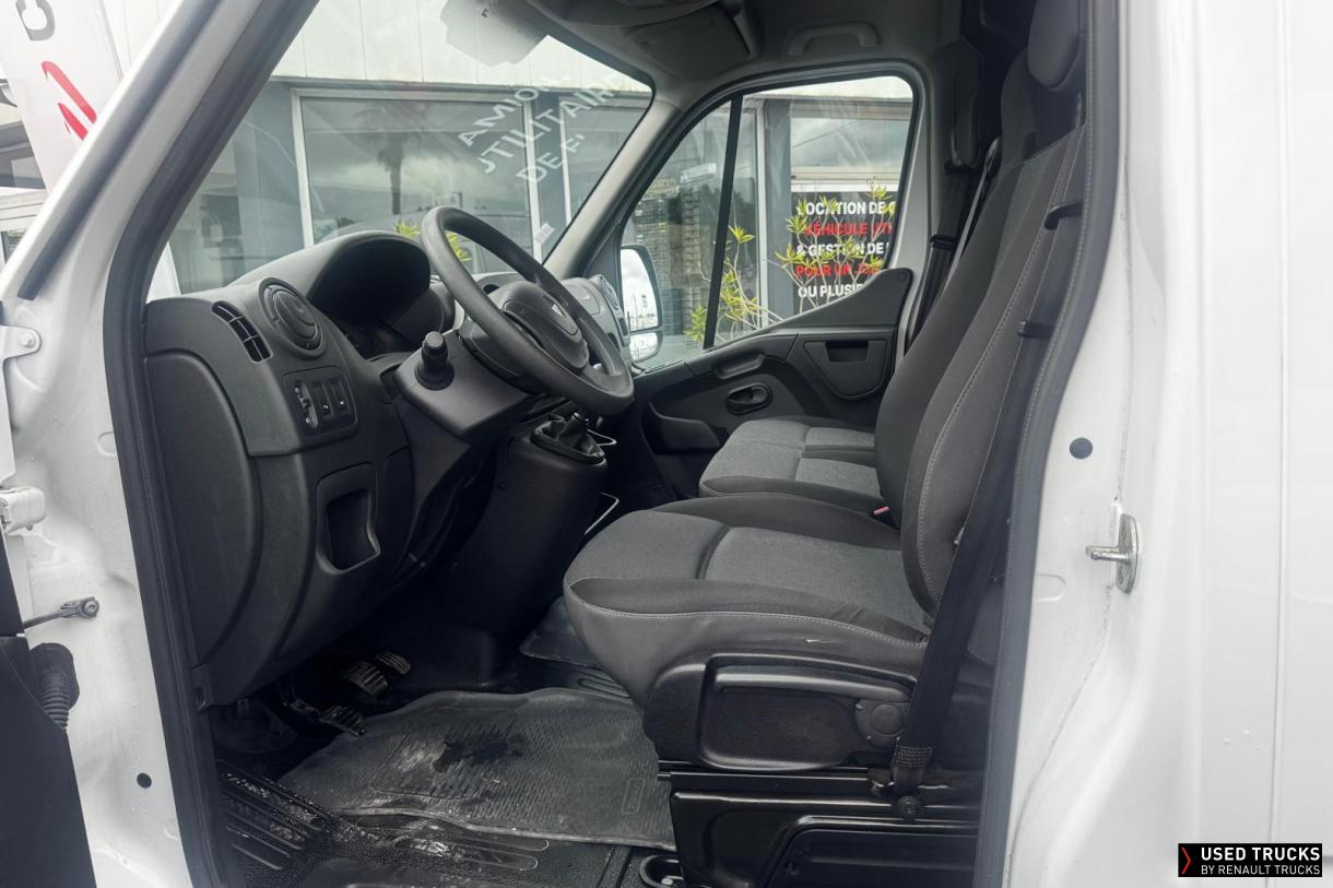 Renault Trucks Master 130