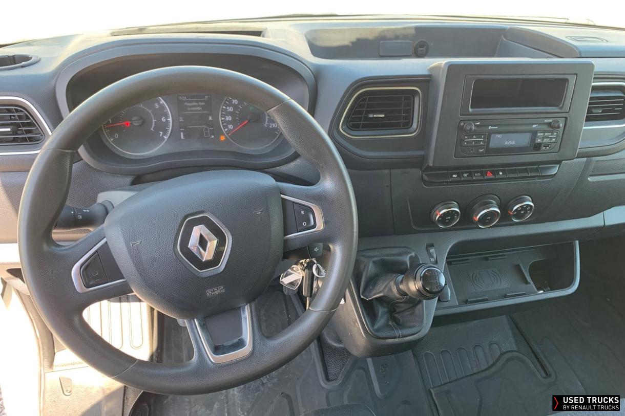 Renault Trucks Master 145