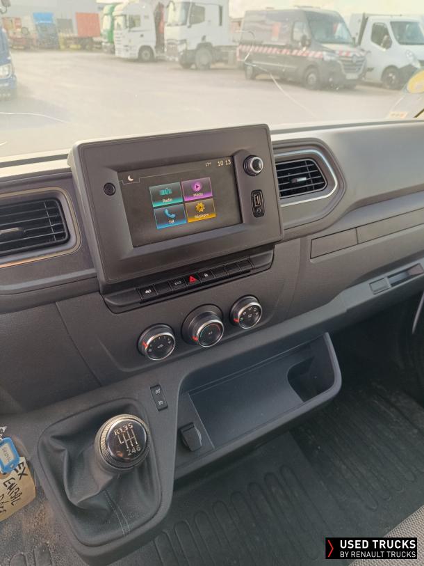 Renault Master 180