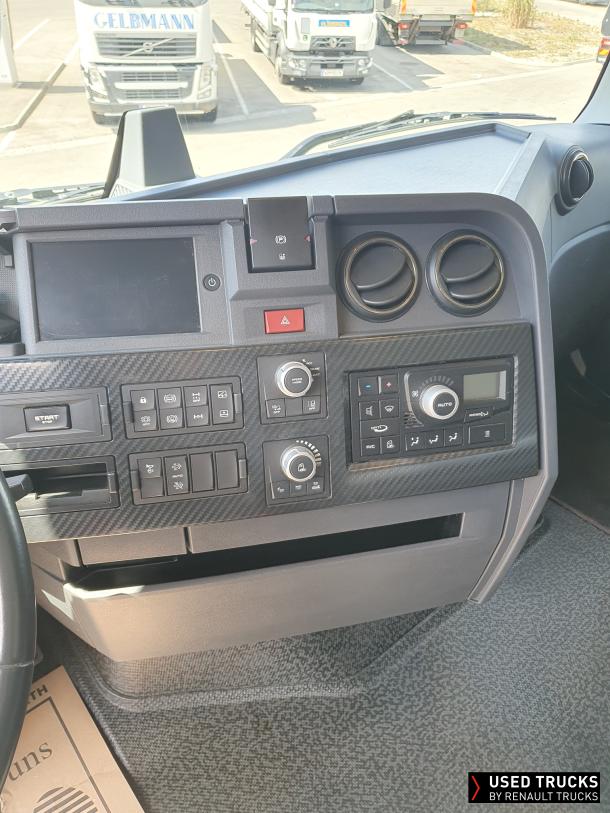 Renault Trucks T High 