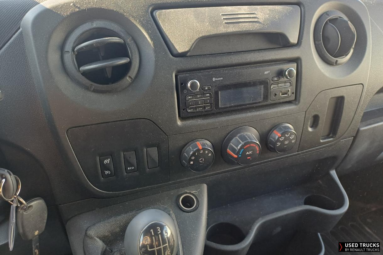 Renault Trucks Master 130