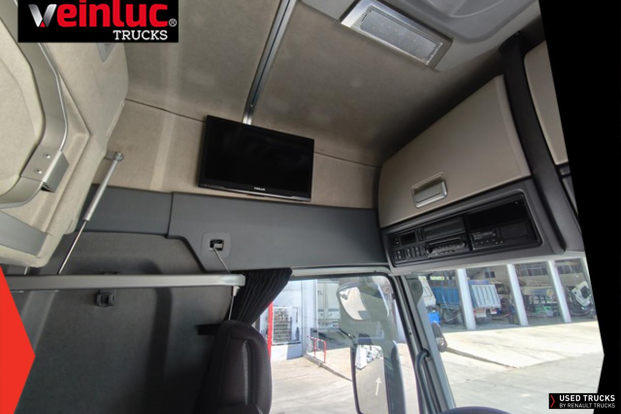 Renault Trucks T High 440