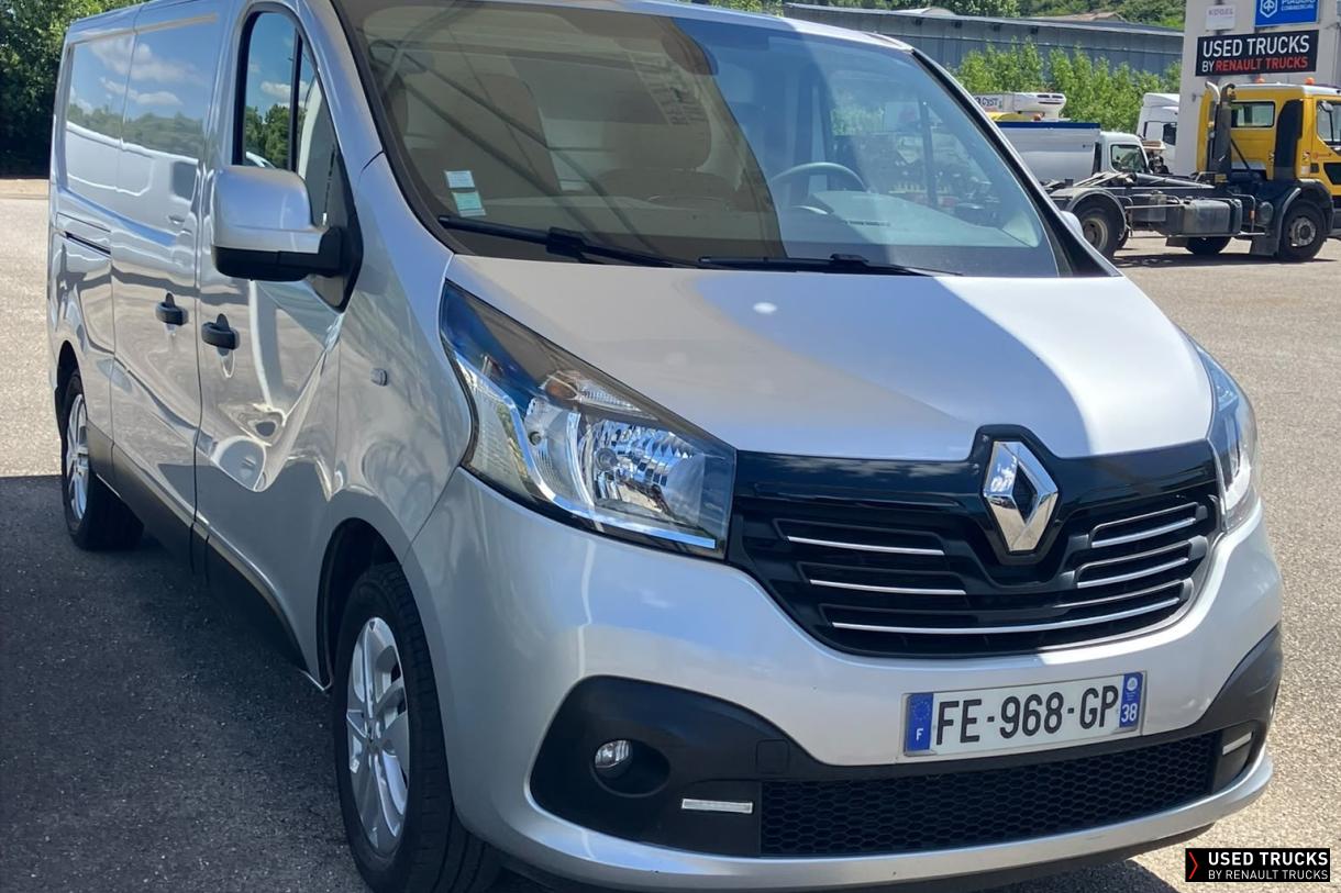 Renault Trafic 145