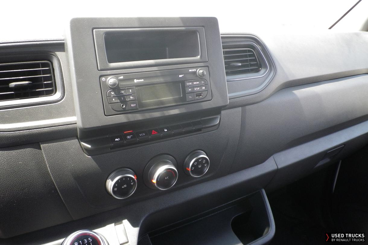 Renault Trucks Master 150
