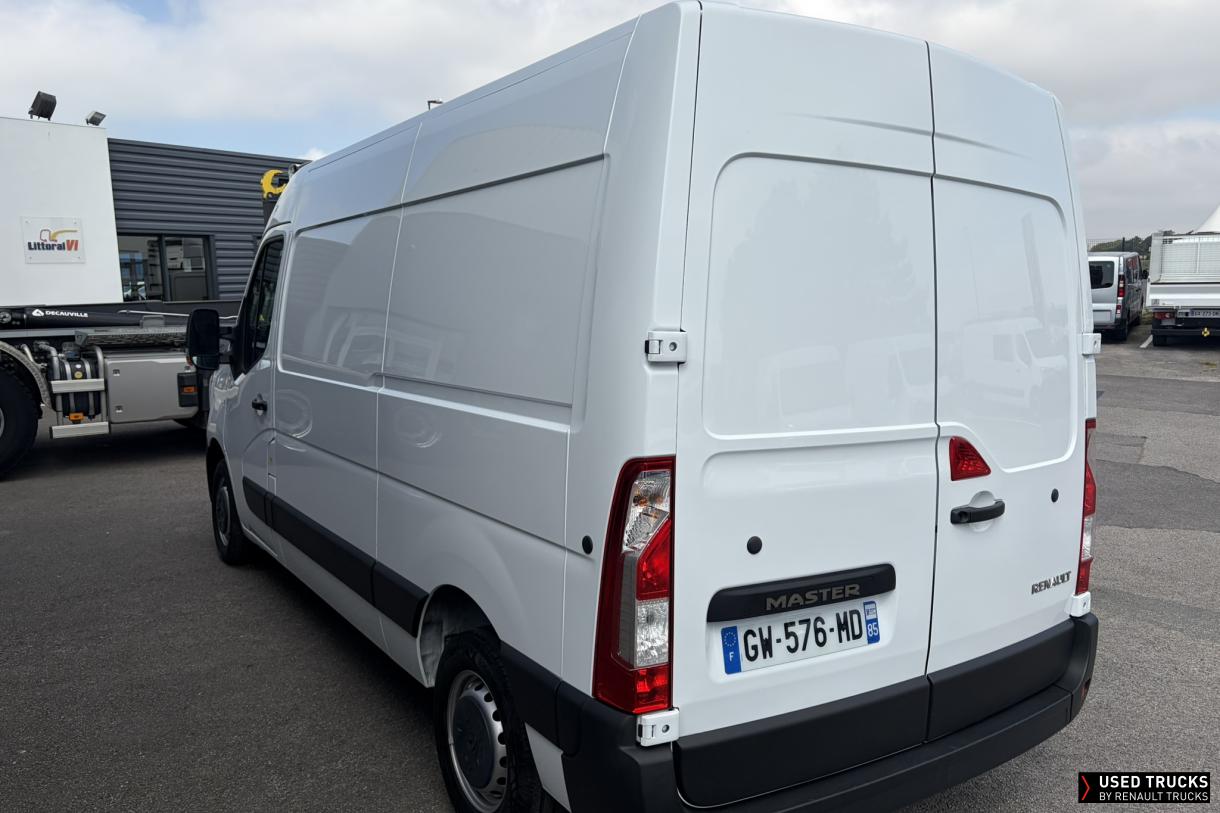 Renault Trucks Master 135