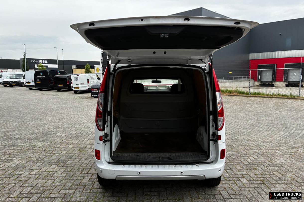 Renault Trucks Kangoo 75