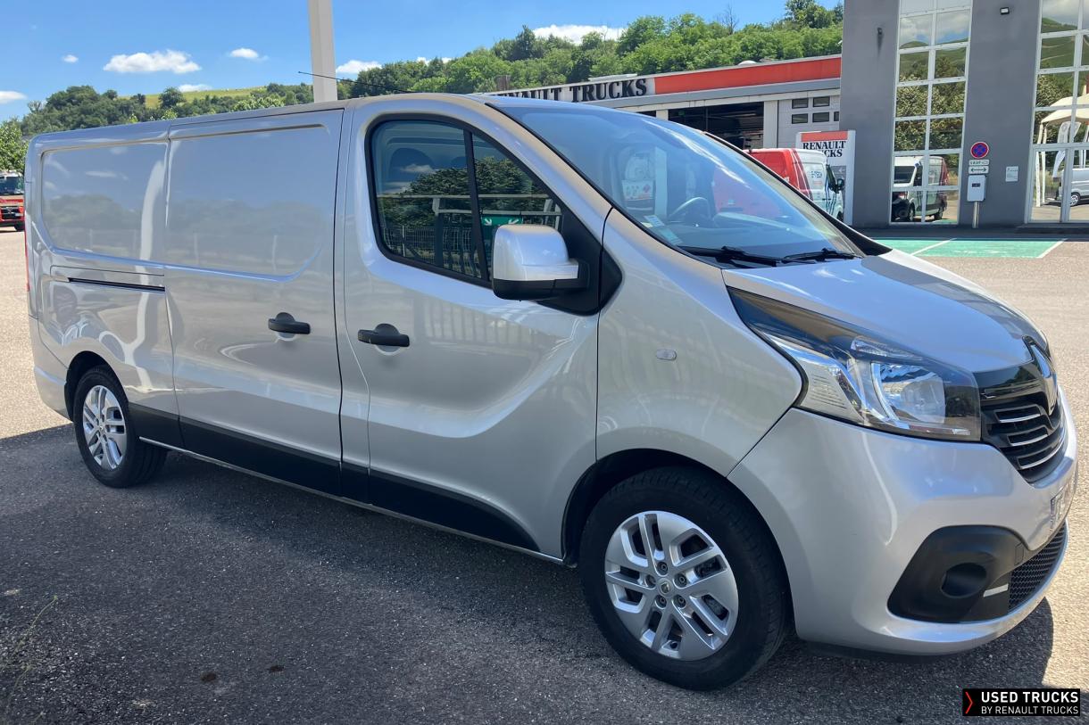 Renault Trafic 145