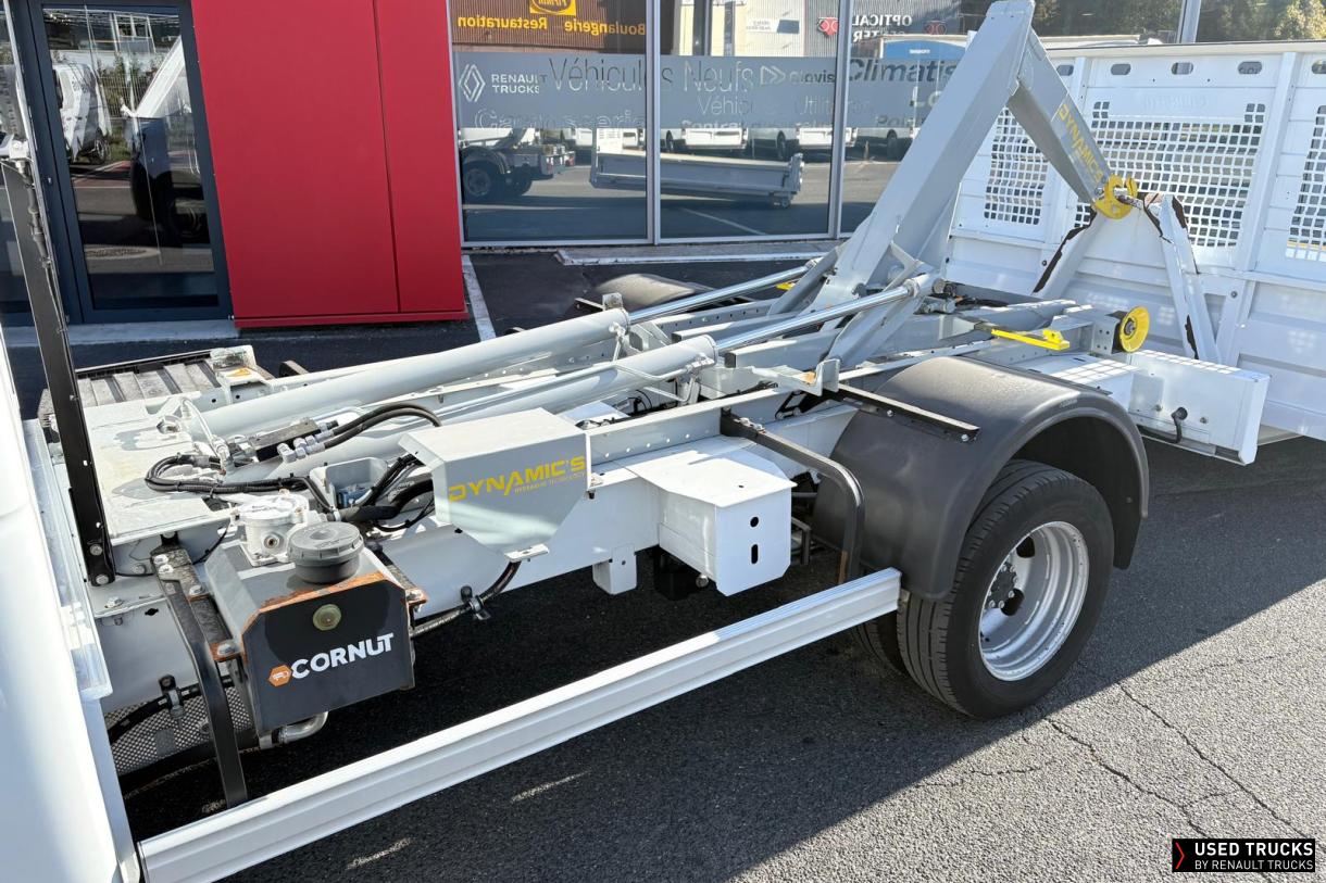 Renault Trucks Master 145