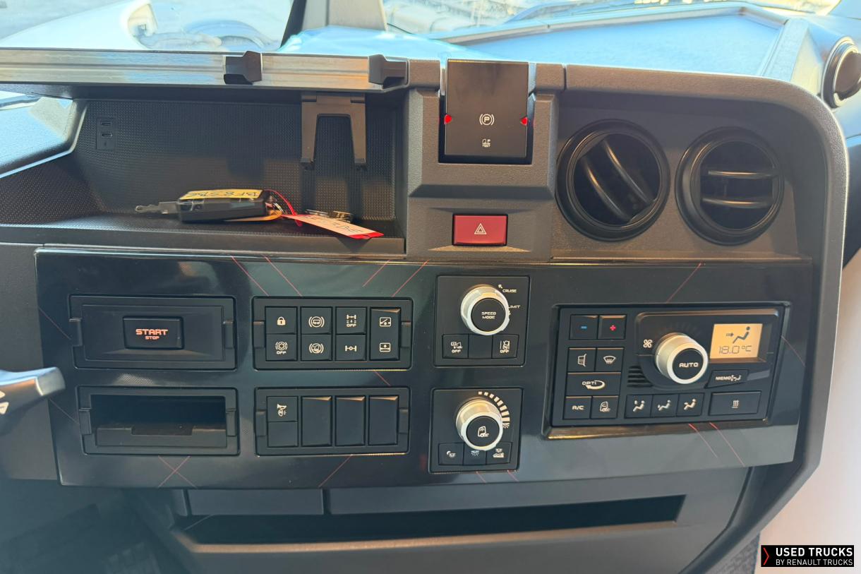 Renault Trucks T High 