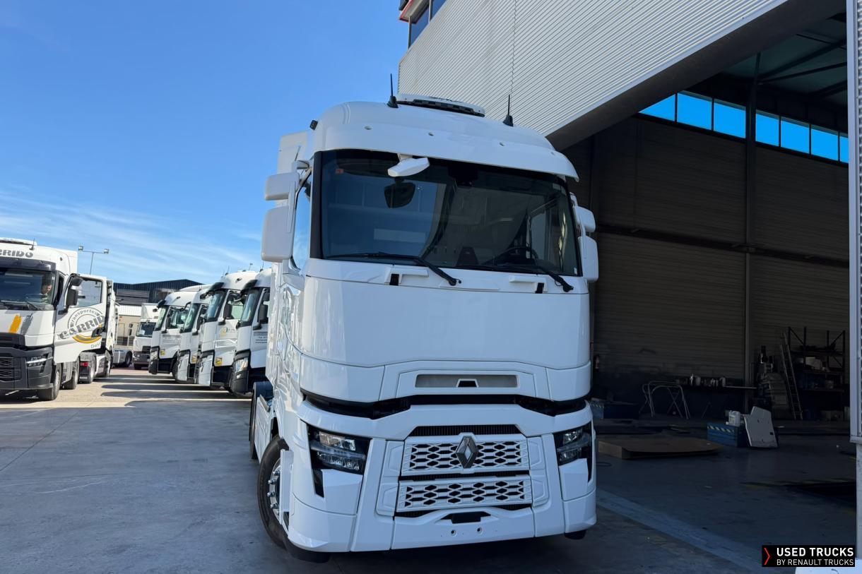 Renault Trucks T High 