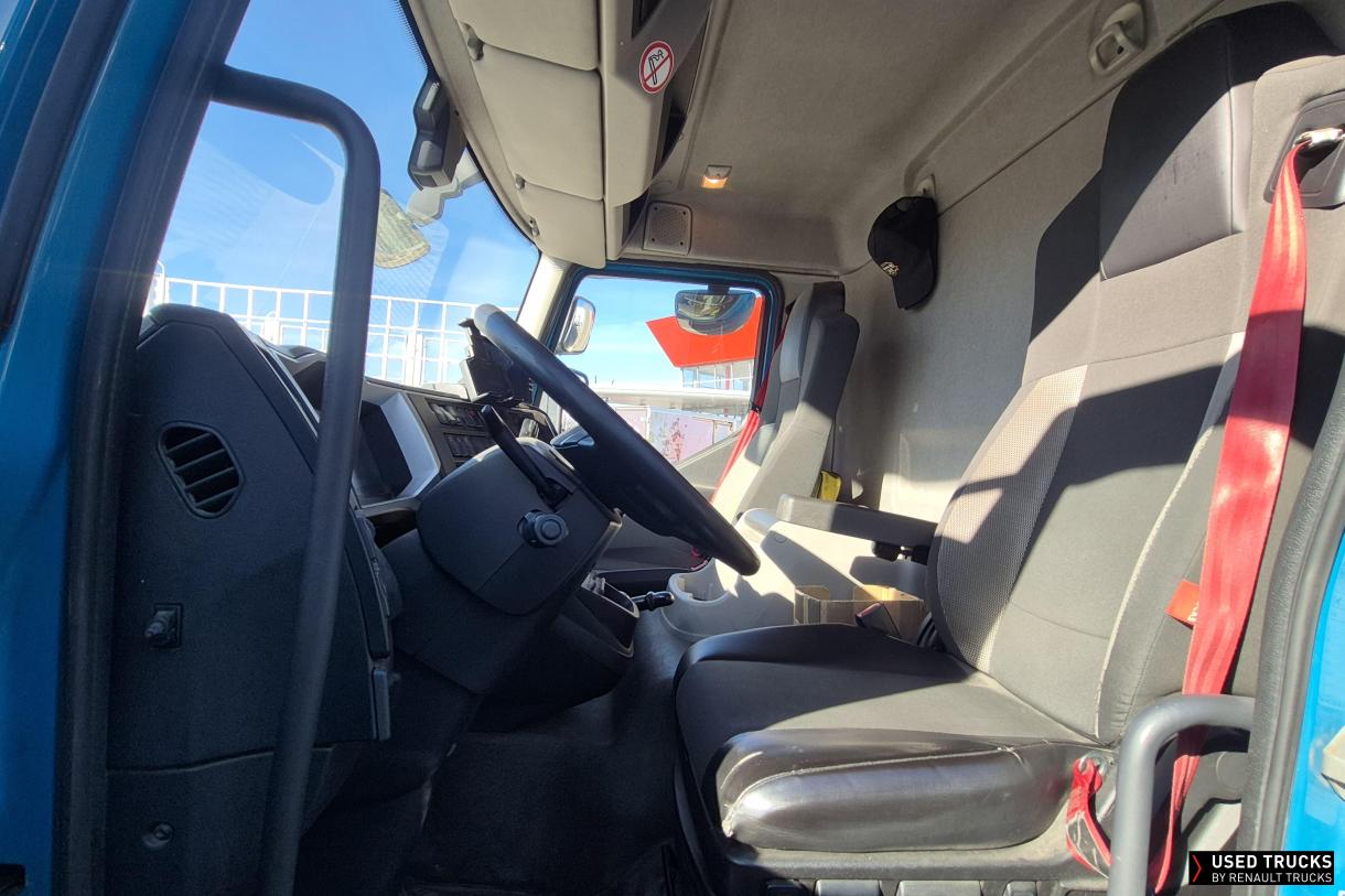 Renault Trucks D 210