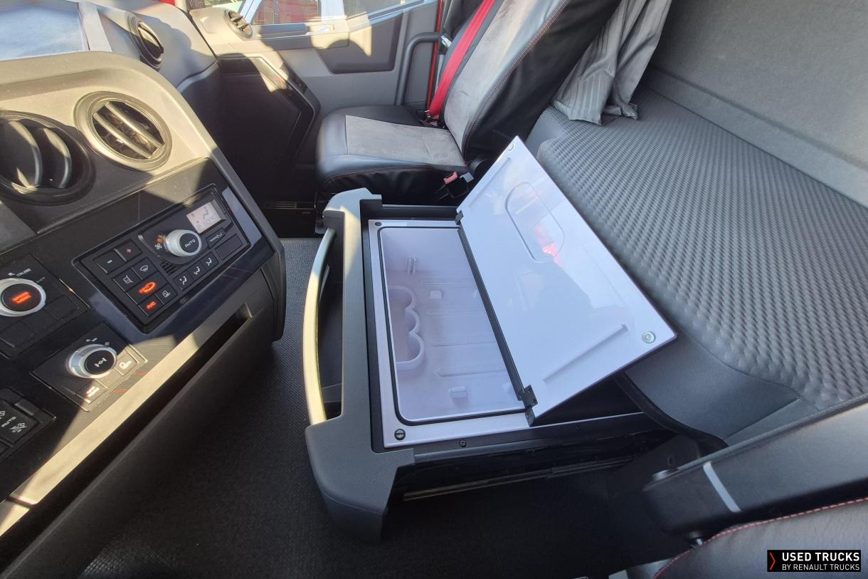 Renault Trucks C 460