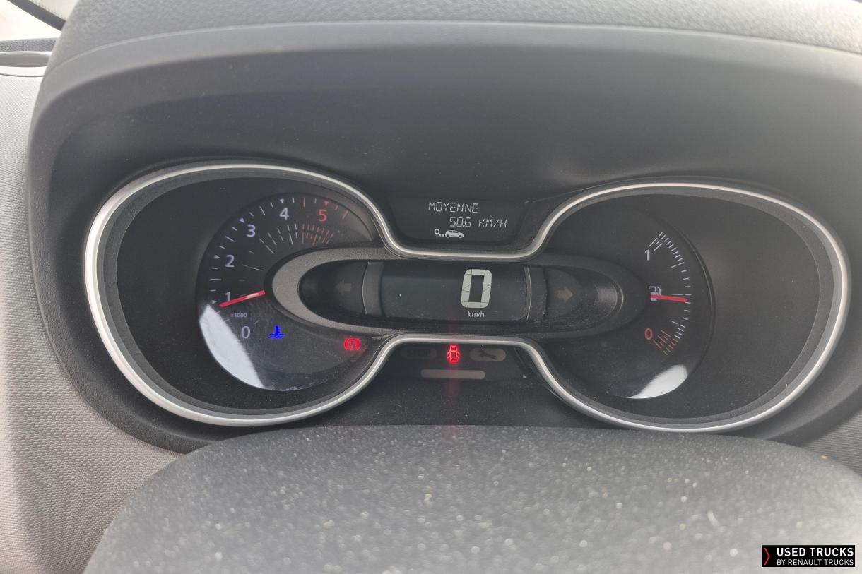 Renault Trafic 120