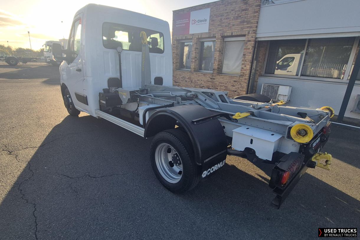 Renault Master 130