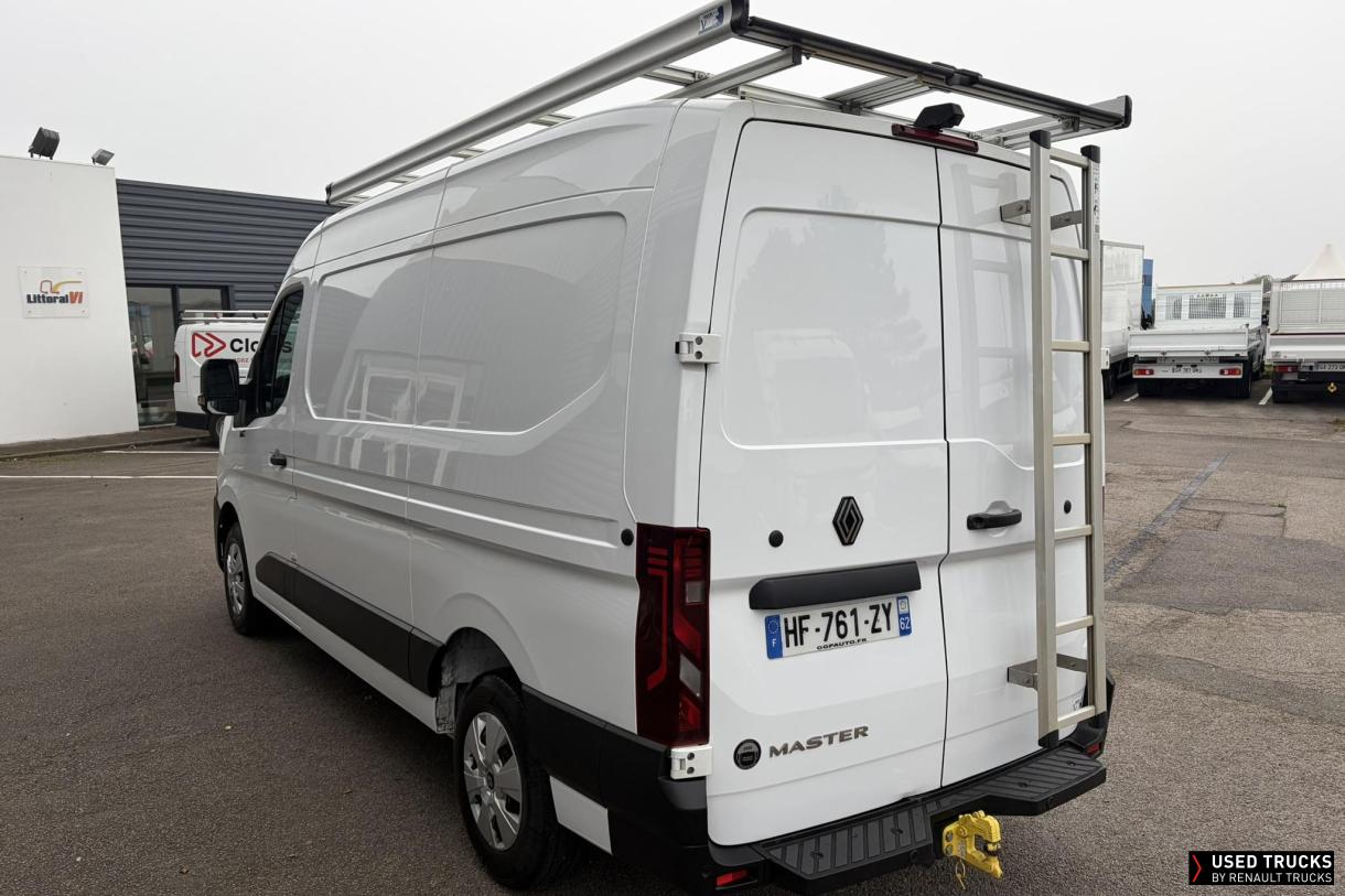 Renault Trucks Master 150
