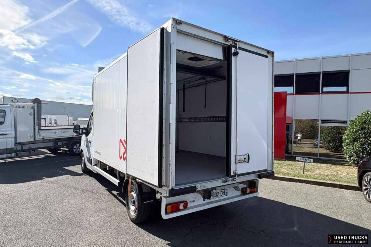 Renault Trucks Master 130