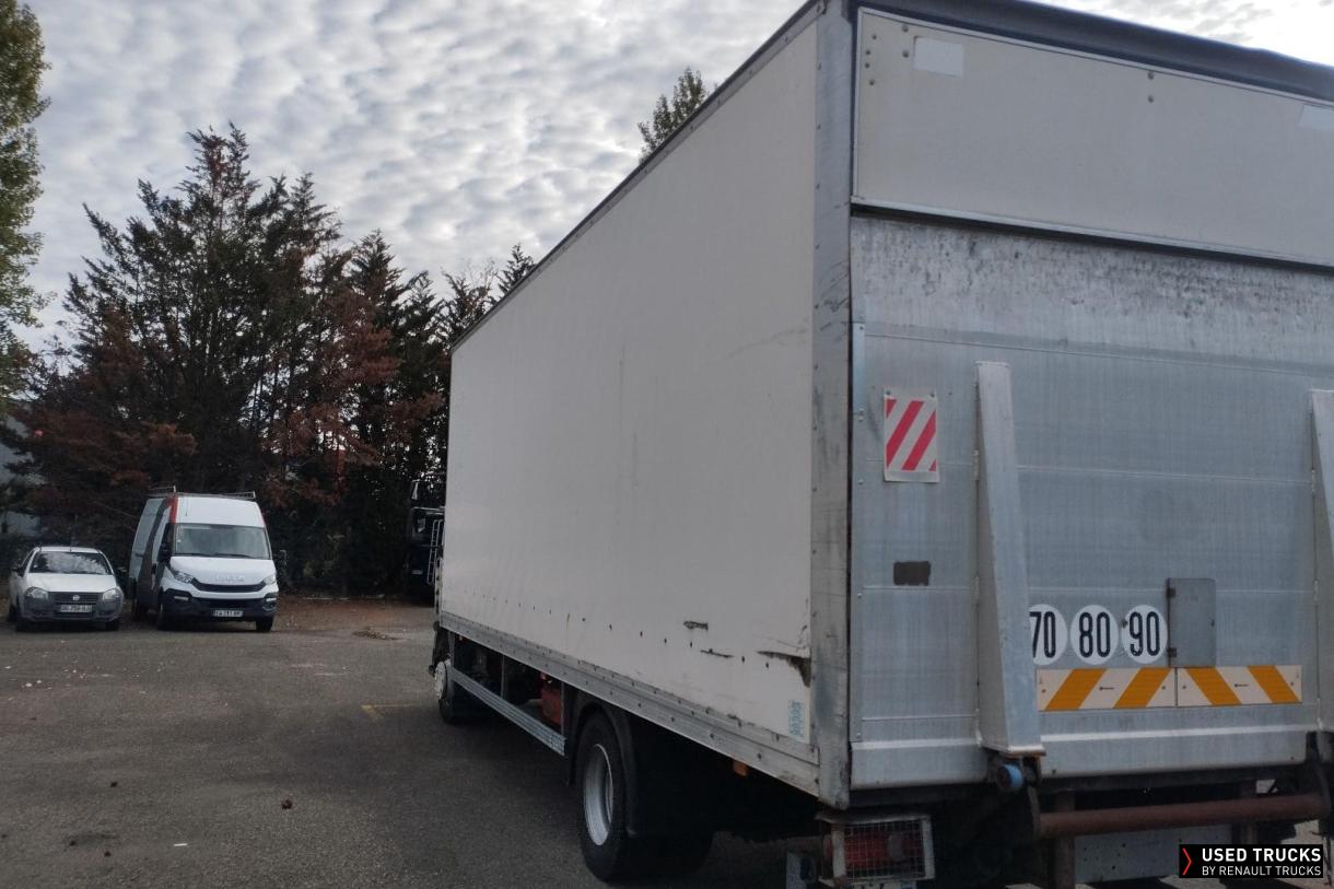 Renault Trucks Midlum 220