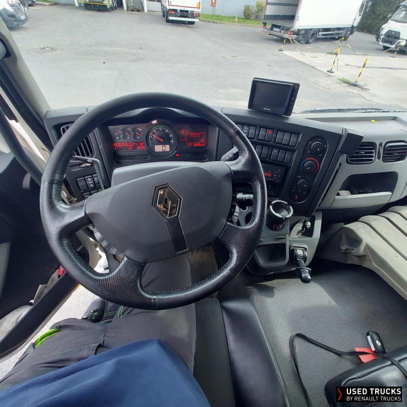 Renault Trucks D Cab 2.1 240