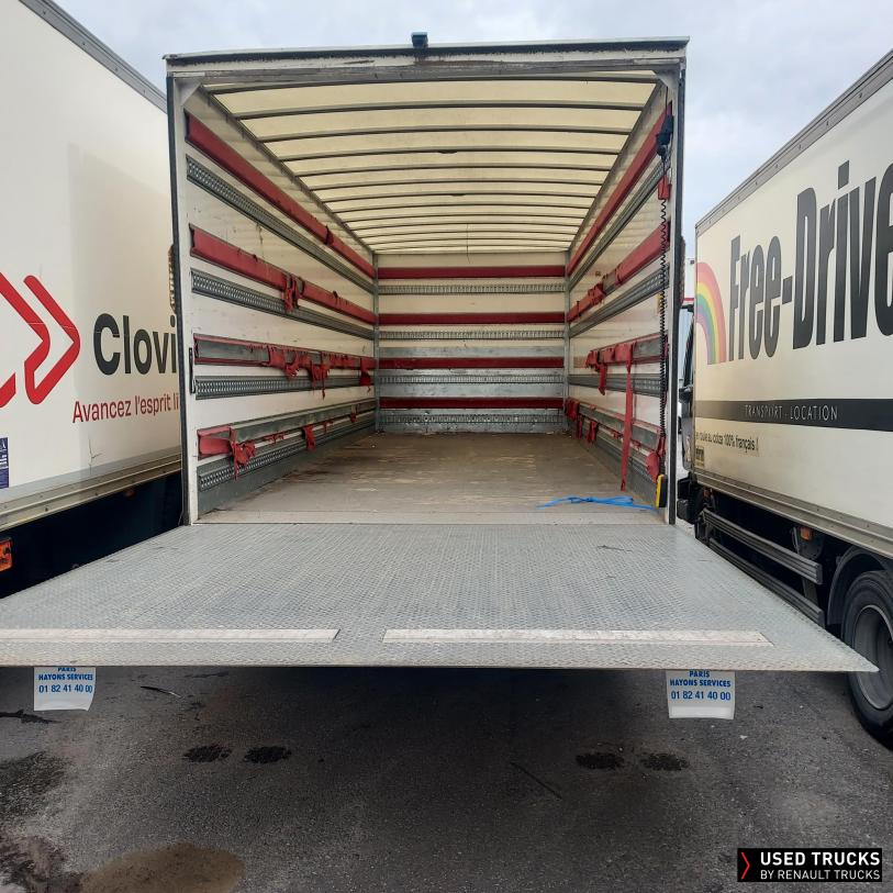 Renault Trucks D Cab 2.1 240