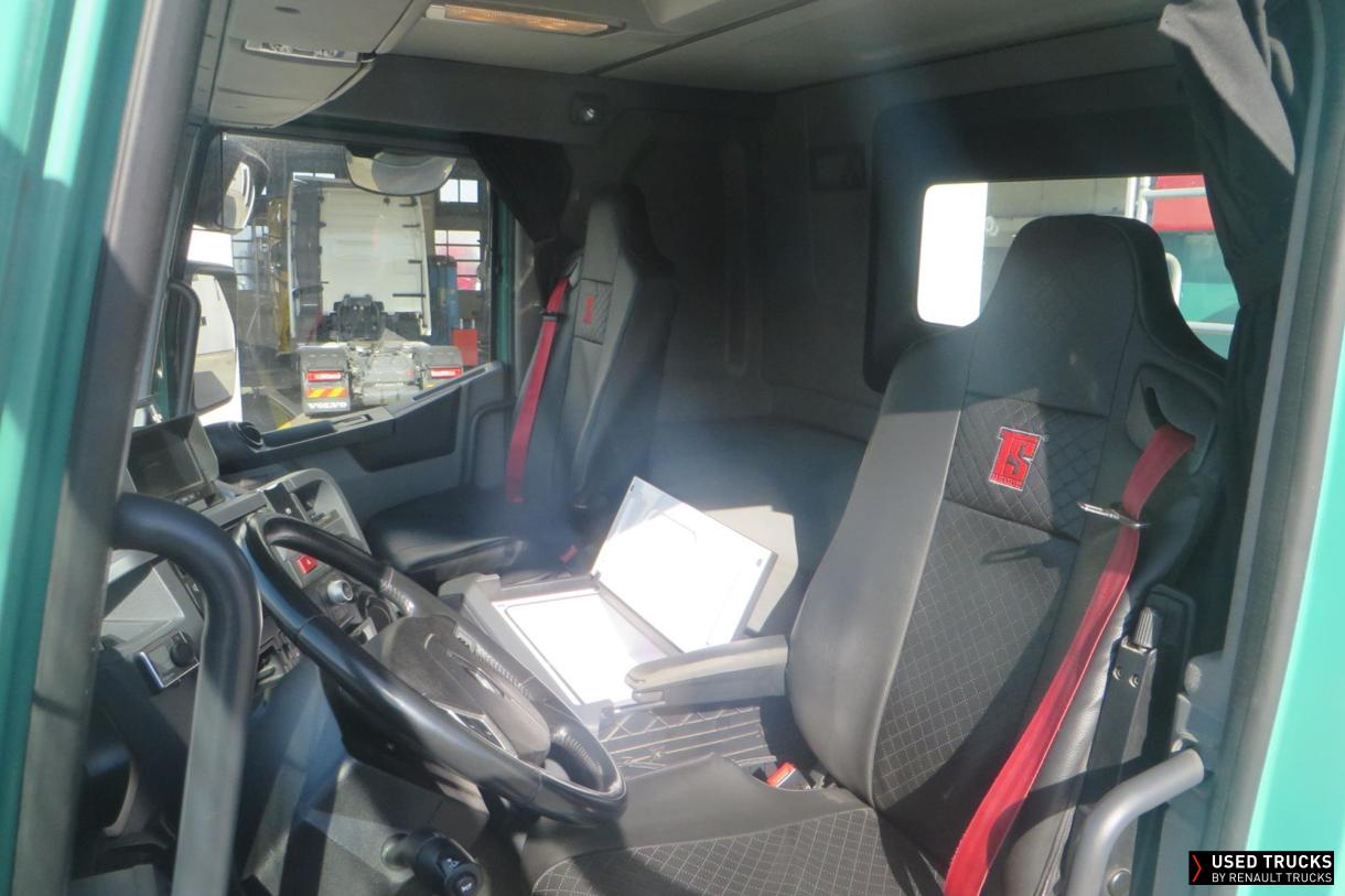 Renault Trucks C Cab 2.5 520