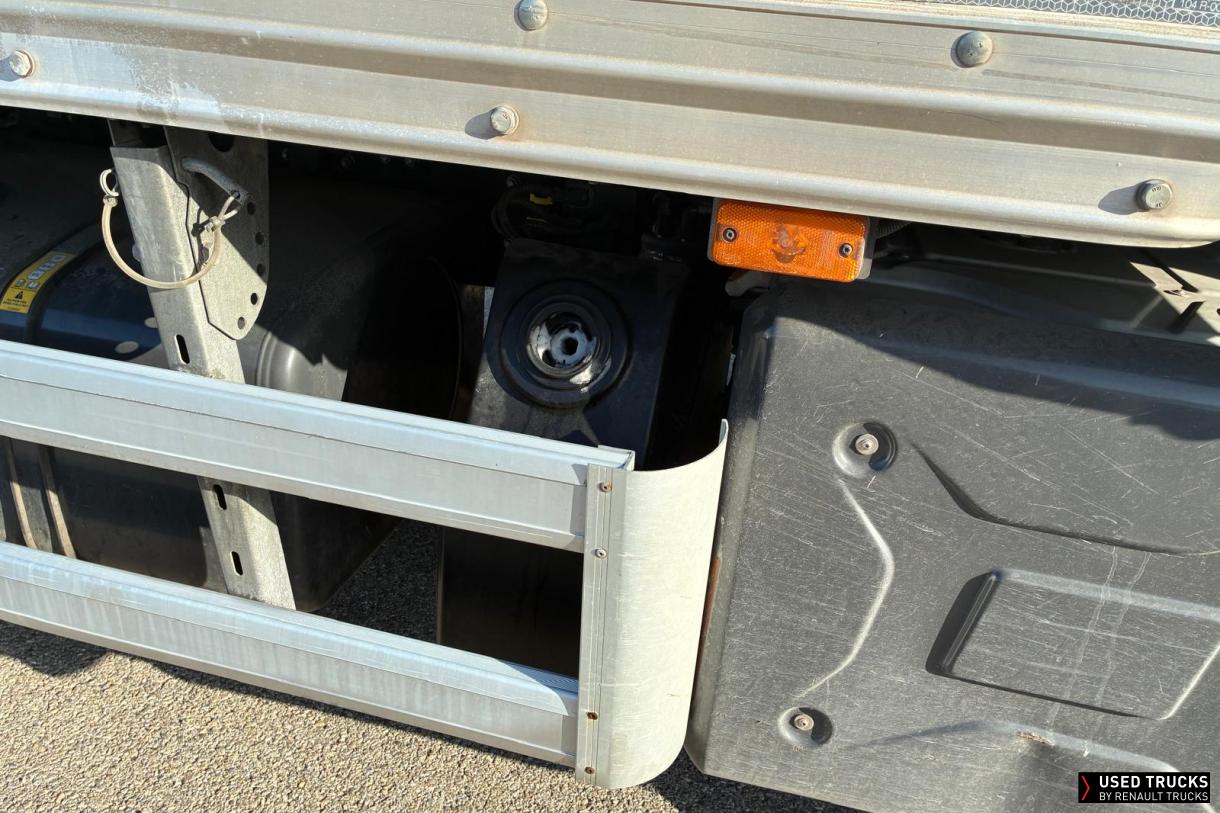 Renault Trucks D 250