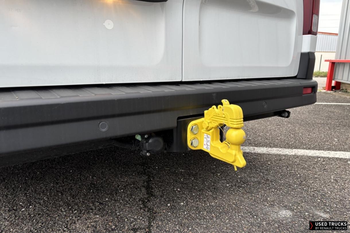 Renault Trucks Trafic 130