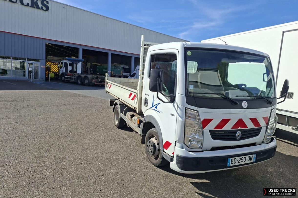 Renault Trucks Maxity 110