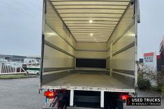 Renault Trucks D
                                          250