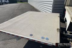 Renault Trucks D
                                          240
