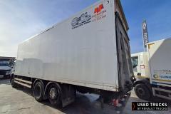 Renault Trucks D Wide
                                          320