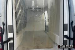 Renault Trucks Master
                                          135