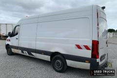 Mercedes-Benz Sprinter
                                          140