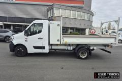 Renault Trucks Master
                                          145