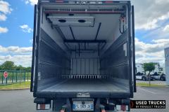 Renault Trucks D Wide
                                          320