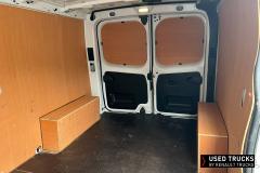 Renault Trucks Trafic
                                          150