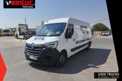 Renault Trucks Master
                                          135