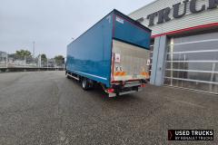 Renault Trucks D
                                          210