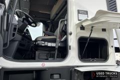 Renault Trucks T High
                                          520
