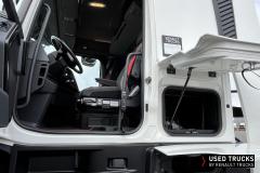 Renault Trucks T High
                                          480